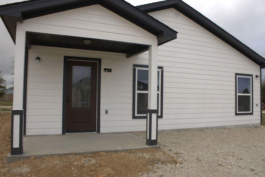 Exterior details and patio area of a home in , Cleveland (Image 1).