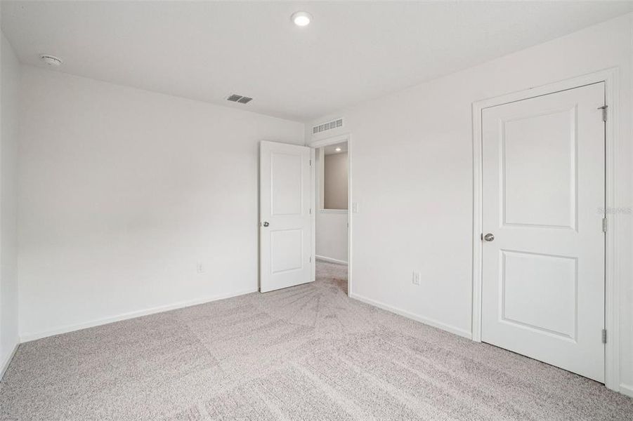 Spacious, unfurnished interior of a new home in Sumter Villas, Sumterville (Image 32).