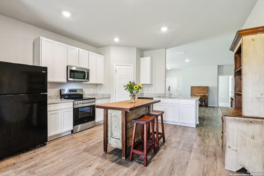 Furnished interior view inside a new home in Lonesome Dove, San Antonio (Image 11). Furnished interior view inside a new home in Lonesome Dove, San Antonio (Image 11).