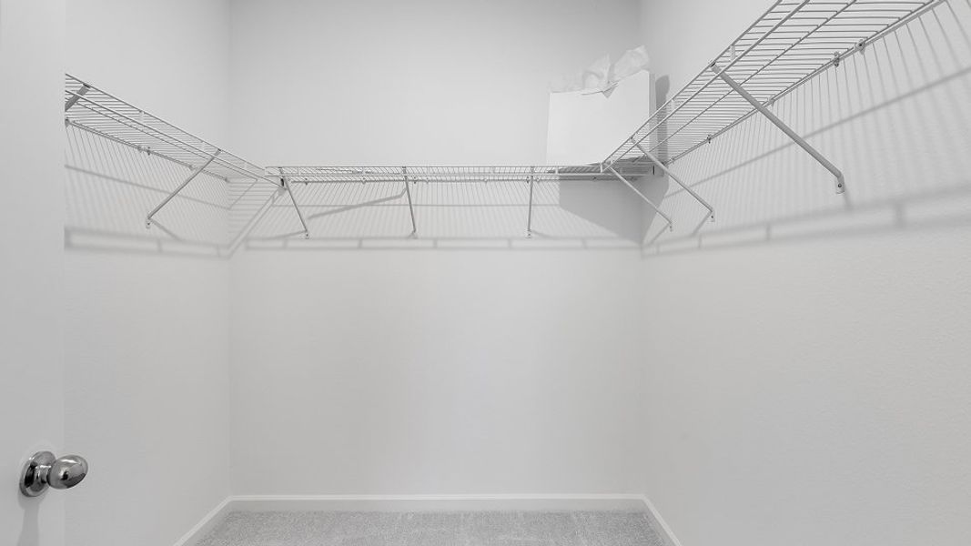 2106 Charle II Owners Bath WIC F1