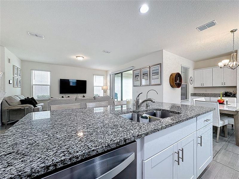 Furnished interior view inside a new home in , Winter Garden (Image 11).