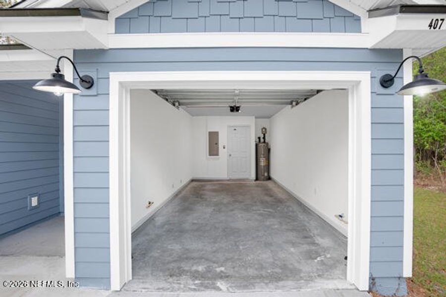 Exterior details and patio area of a home in , Satsuma (Image 4).
