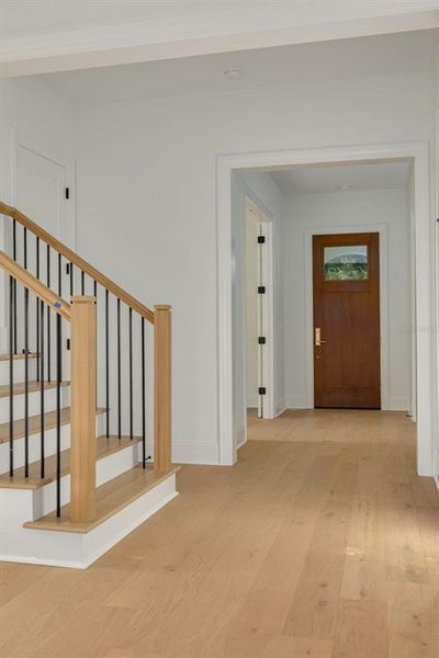 Spacious, unfurnished interior of a new home in , St. Petersburg (Image 15). Spacious, unfurnished interior of a new home in , St. Petersburg (Image 15).