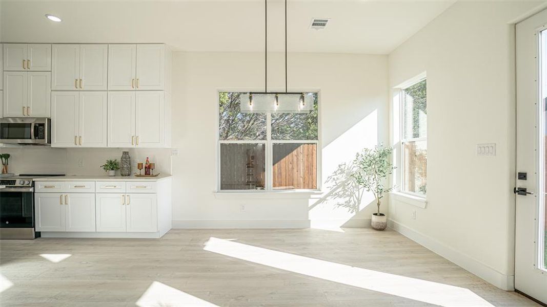 Image 35 of a home in .