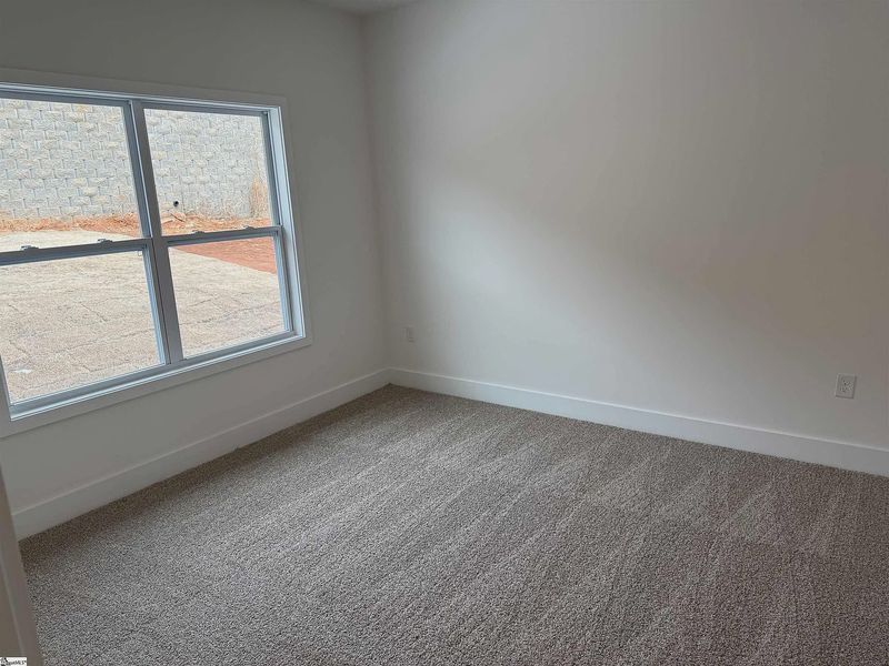Spacious, unfurnished interior of a new home in Hidden Lake Estates, Greenville (Image 12).