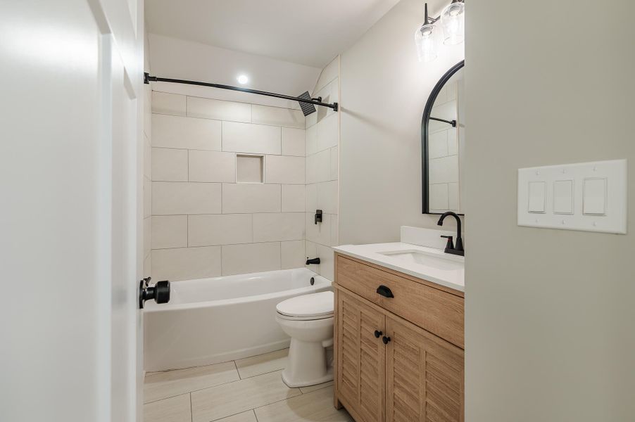 Furnished interior view inside a new home in , Walterboro (Image 17). Furnished interior view inside a new home in , Walterboro (Image 17).