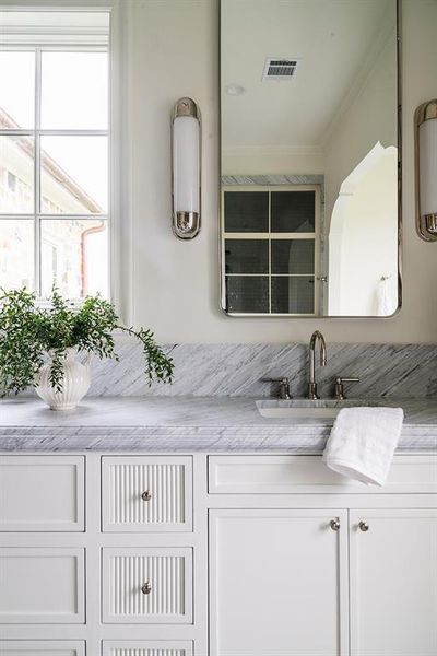 Close-up of interior finishes inside a home in , Aledo (Image 20).
