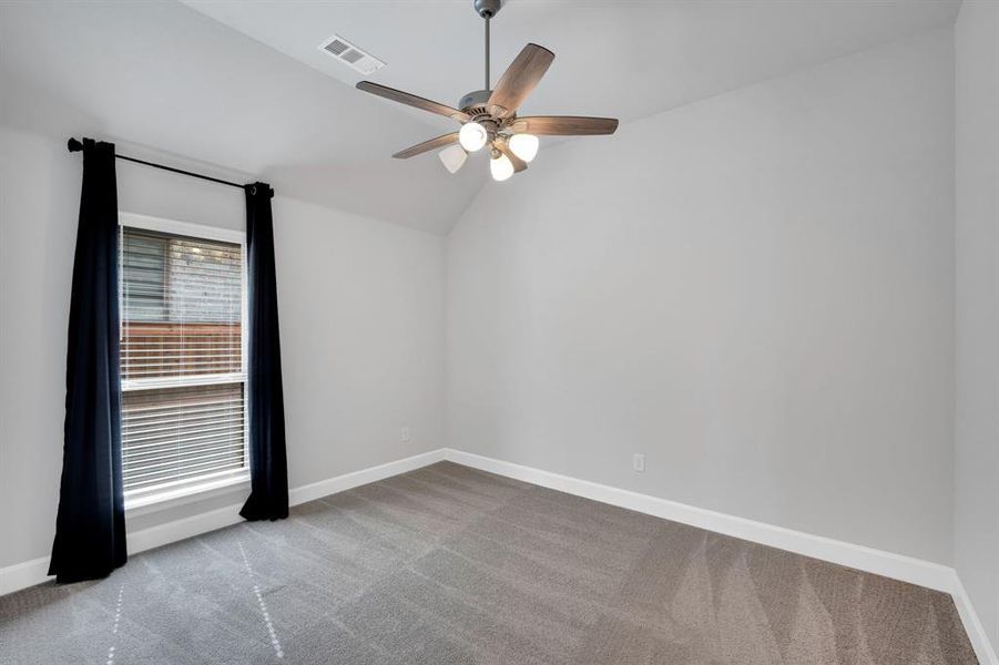 Spacious, unfurnished interior of a new home in Bridgewater, Midlothian (Image 23).