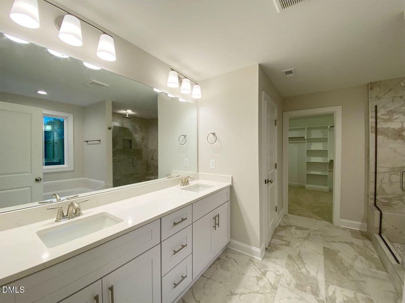 LV18 owner bath LV18 owner bath