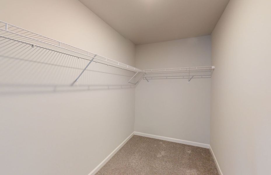 Frazier Walk-In Closet