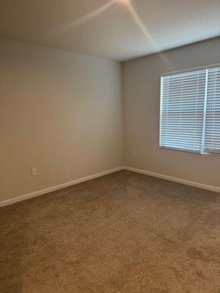 Spacious, unfurnished interior of a new home in , Lady Lake (Image 14).