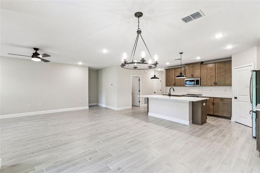 Image 19 of a home in . Image 19 of a home in .