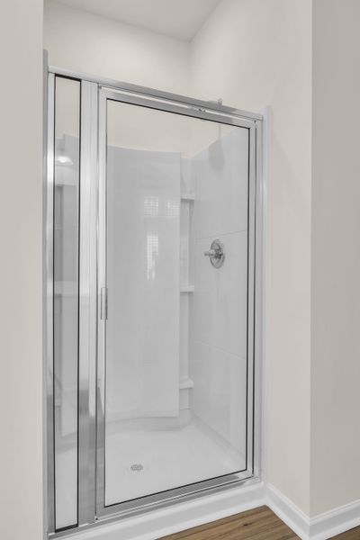 Separate shower Separate shower