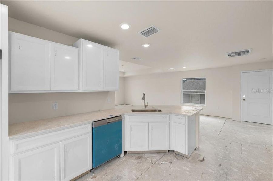 Image 22 of a home in .