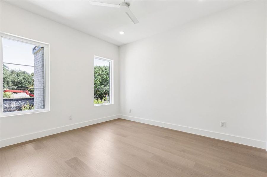 Spacious, unfurnished interior of a new home in , Dallas (Image 21).