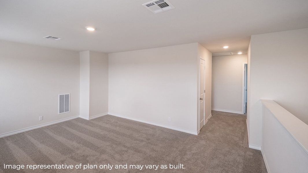 Spacious, unfurnished interior of a new home in Terra Vista, Lubbock (Image 14).