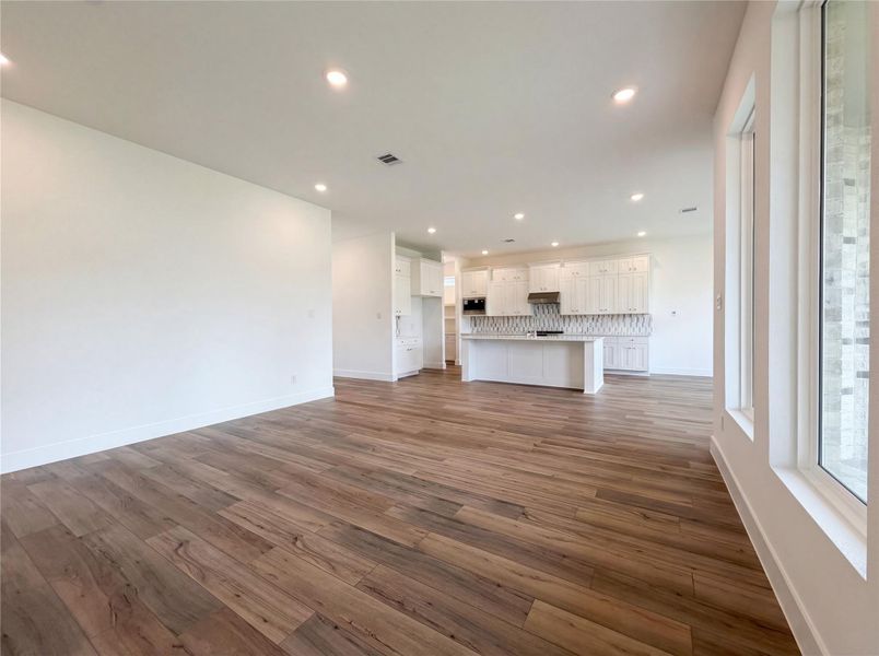 Spacious, unfurnished interior of a new home in , Porter (Image 15).