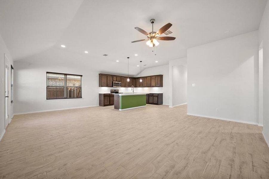 Spacious, unfurnished interior of a new home in , Fort Worth (Image 17).