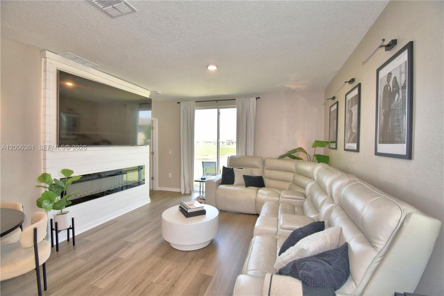 Furnished interior view inside a new home in Lake Deer Estates - Classic Series, Kissimmee (Image 35).