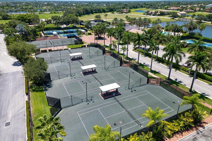 Community amenities in Tesoro Club, Port St. Lucie (Image 46).