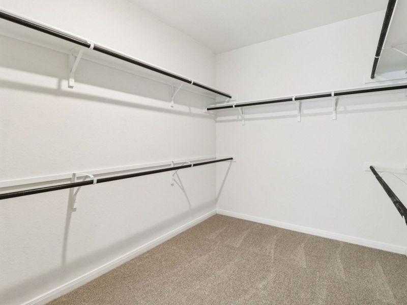 Spacious, unfurnished interior of a new home in Sagebrooke - Classic Series, San Antonio (Image 18).