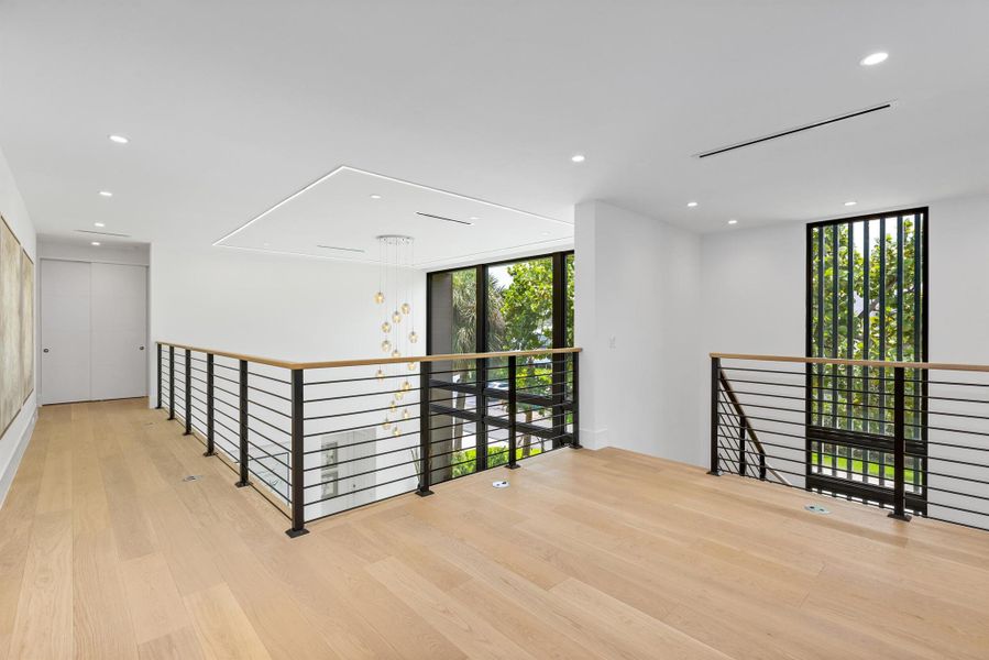 Spacious, unfurnished interior of a new home in , Boca Raton (Image 18). Spacious, unfurnished interior of a new home in , Boca Raton (Image 18).