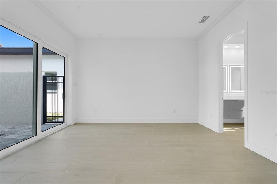 Spacious, unfurnished interior of a new home in Hampton Green at Providence, Davenport (Image 36).
