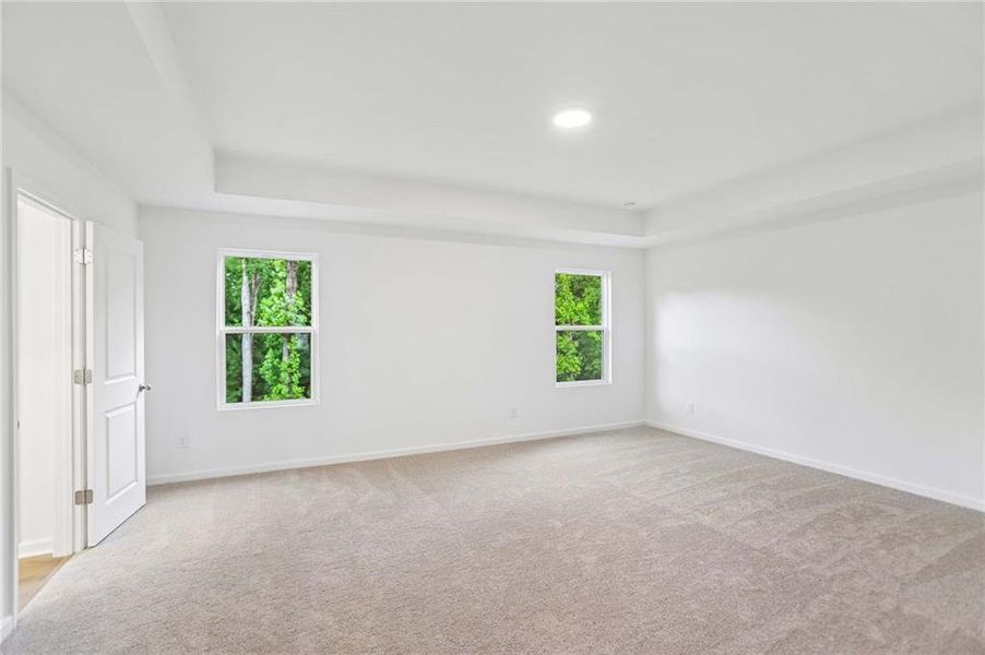 Spacious, unfurnished interior of a new home in The Pointe at Heron Bay, Locust Grove (Image 33).