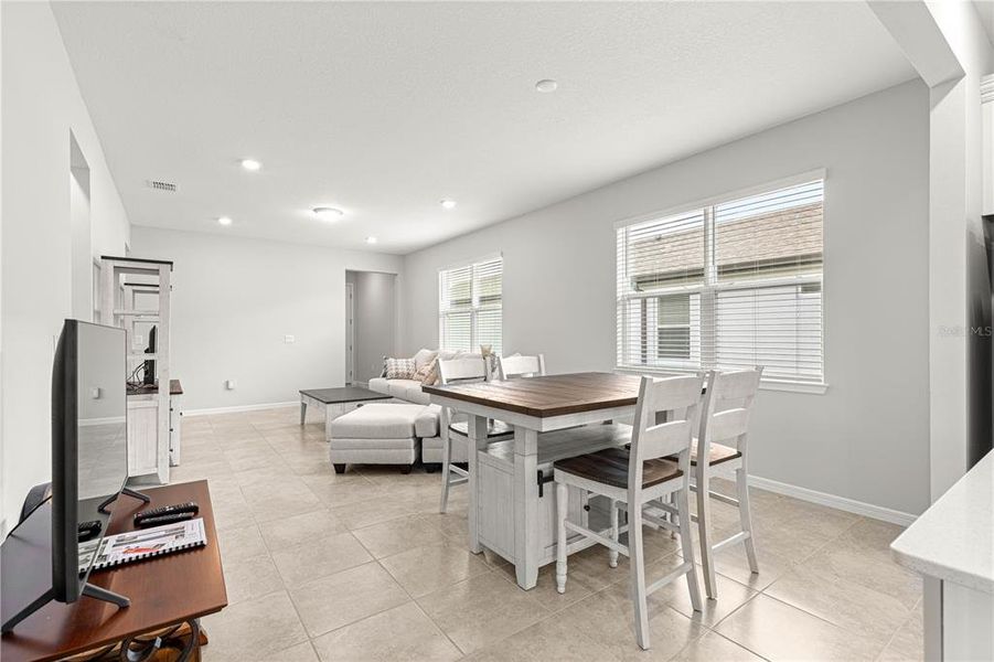 Furnished interior view inside a new home in , Ocala (Image 7).