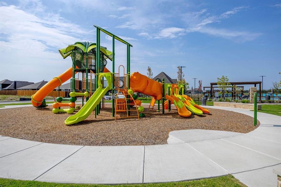 Community amenities in Waverly Estates, Josephine (Image 33).