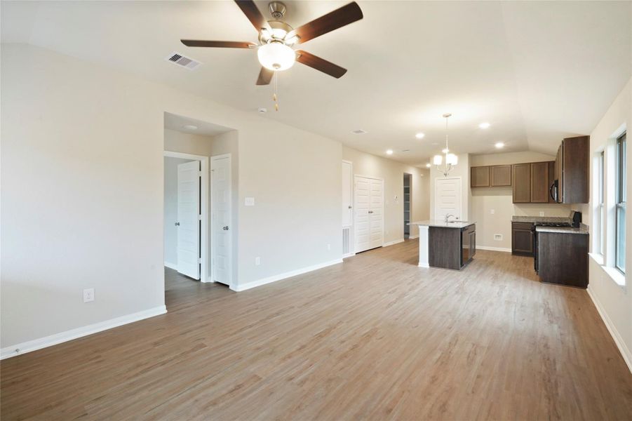 Spacious, unfurnished interior of a new home in Lexington Heights, Willis (Image 12). Spacious, unfurnished interior of a new home in Lexington Heights, Willis (Image 12).