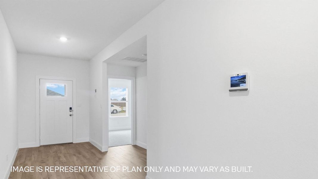 Spacious, unfurnished interior of a new home in Prairie Lakes, Buda (Image 11). Spacious, unfurnished interior of a new home in Prairie Lakes, Buda (Image 11).
