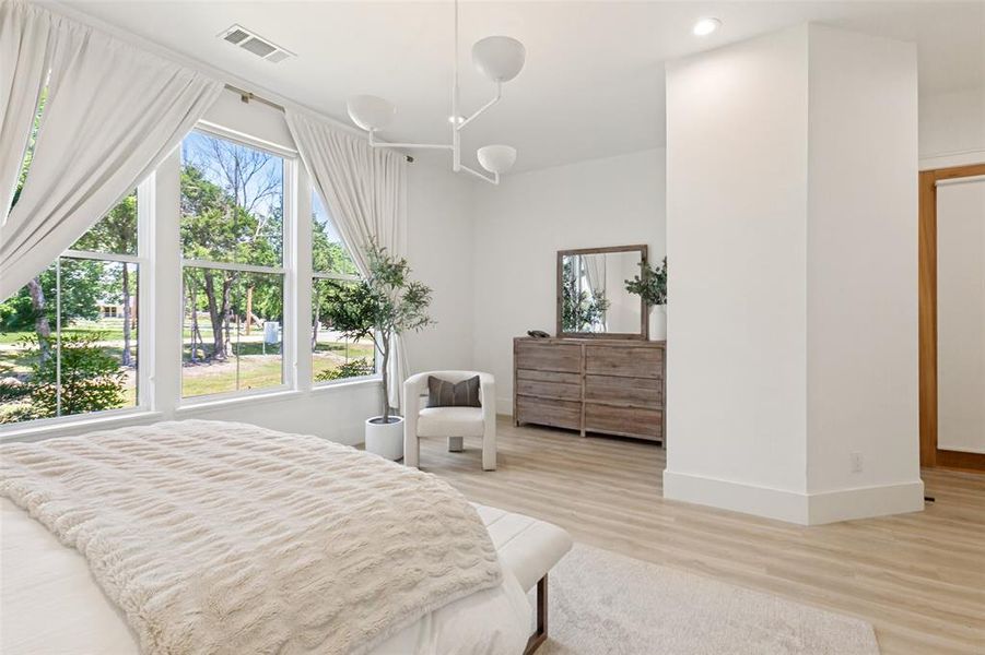 Furnished interior view inside a new home in , Garland (Image 13). Furnished interior view inside a new home in , Garland (Image 13).