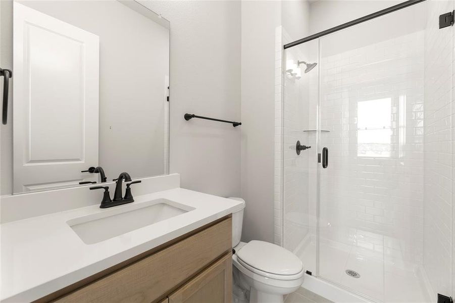 Furnished interior view inside a new home in , Rockwall (Image 9).