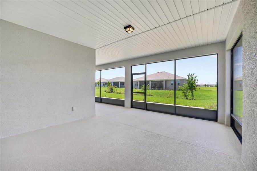 Exterior details and patio area of a home in , Ocala (Image 26).