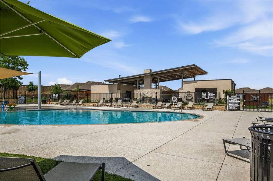 Community amenities in , Denton (Image 38).