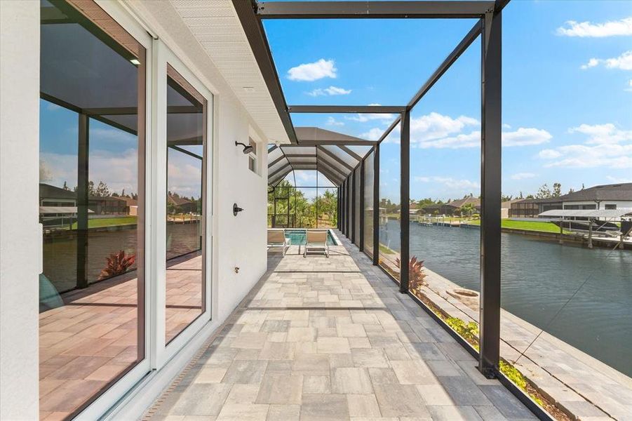 Exterior details and patio area of a home in , Port Charlotte (Image 18).