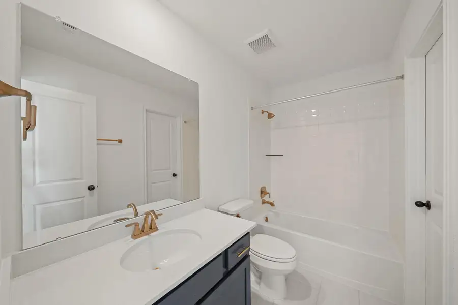 Note: Sample product photo. Actual exterior and interior selections may vary by homesite. Photo may be virtually staged Note: Sample product photo. Actual exterior and interior selections may vary by homesite. Photo may be virtually staged