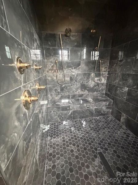 Image 13 of a home in . Image 13 of a home in .