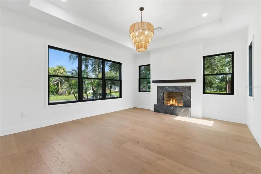Spacious, unfurnished interior of a new home in , Altamonte Springs (Image 57). Spacious, unfurnished interior of a new home in , Altamonte Springs (Image 57).