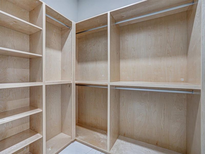 Image 48 of a home in .