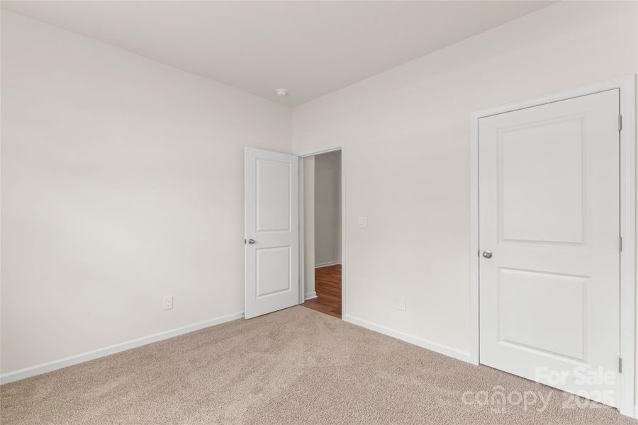 Spacious, unfurnished interior of a new home in Azalea Ridge, Mount Holly (Image 33).