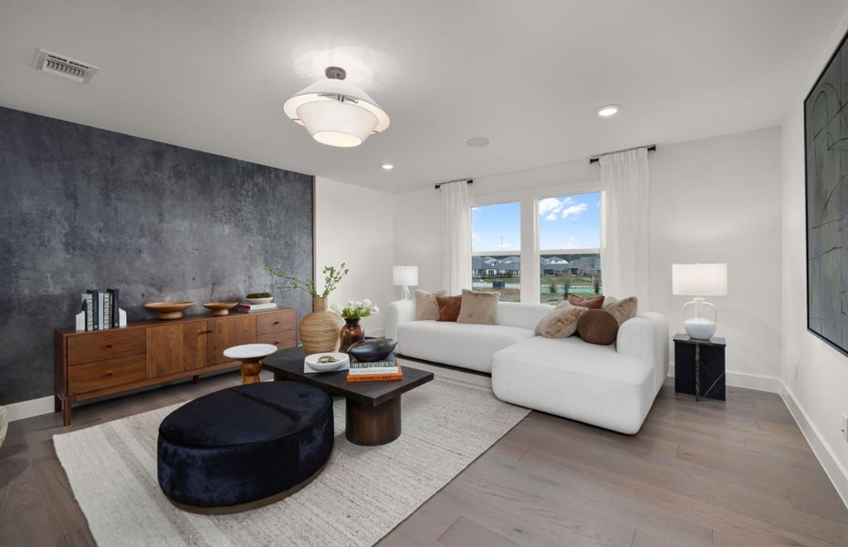 Representative furnished interior of a home built from the Renown by Del Webb in Del Webb Austin at Lost Pines, Bastrop (Image 19). Representative furnished interior of a home built from the Renown by Del Webb in Del Webb Austin at Lost Pines, Bastrop (Image 19).