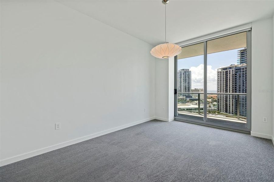 Spacious, unfurnished interior of a new home in , St. Petersburg (Image 71). Spacious, unfurnished interior of a new home in , St. Petersburg (Image 71).