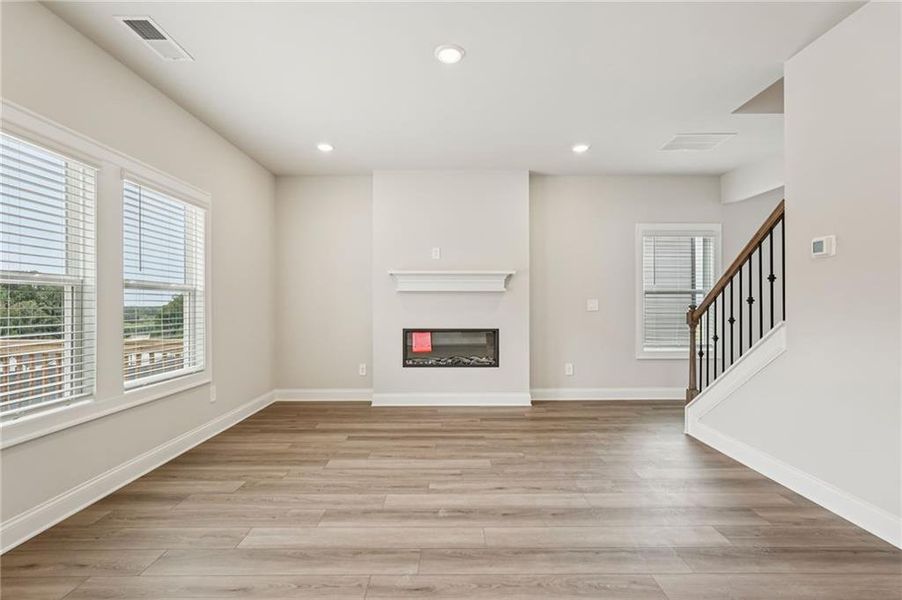 Spacious, unfurnished interior of a new home in Hemingway - Reserve Series, Cumming (Image 25).