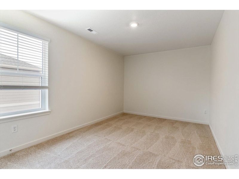 Spacious, unfurnished interior of a new home in Settlers Crossing, Commerce City (Image 19). Spacious, unfurnished interior of a new home in Settlers Crossing, Commerce City (Image 19).