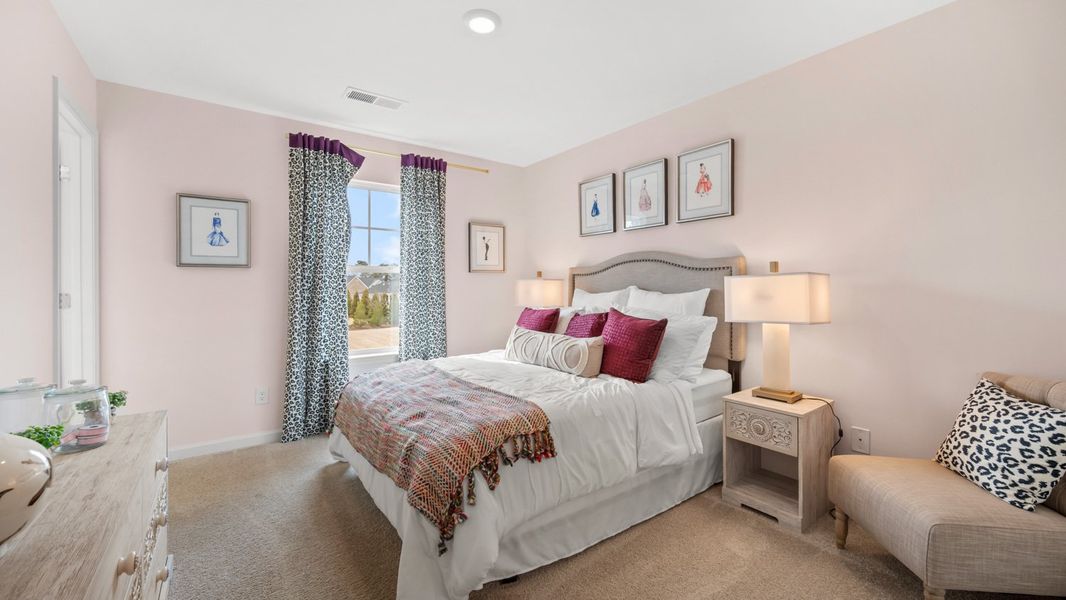 Representative furnished interior of a home built from the Savannah by D.R. Horton in Water Oak Estates, Lawrenceville (Image 16).
