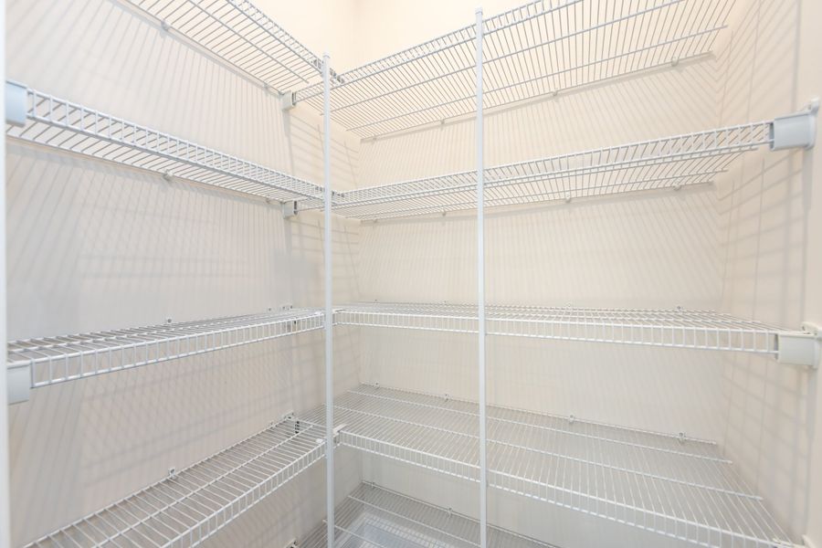 Spacious, unfurnished interior of a new home in Southbridge, Fort Mill (Image 31).