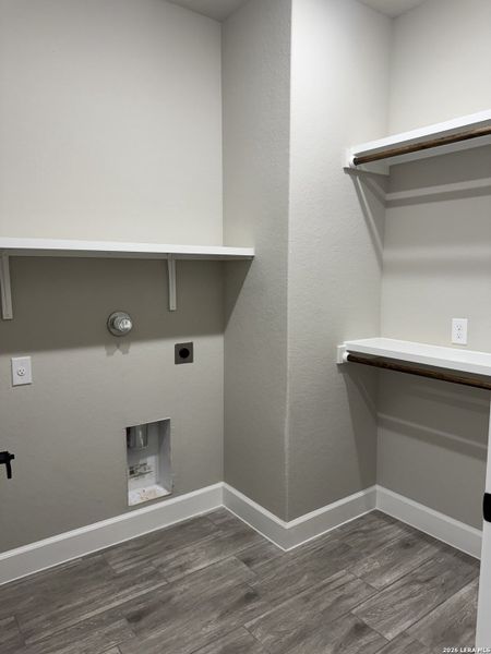 Spacious, unfurnished interior of a new home in , Spring Branch (Image 15).