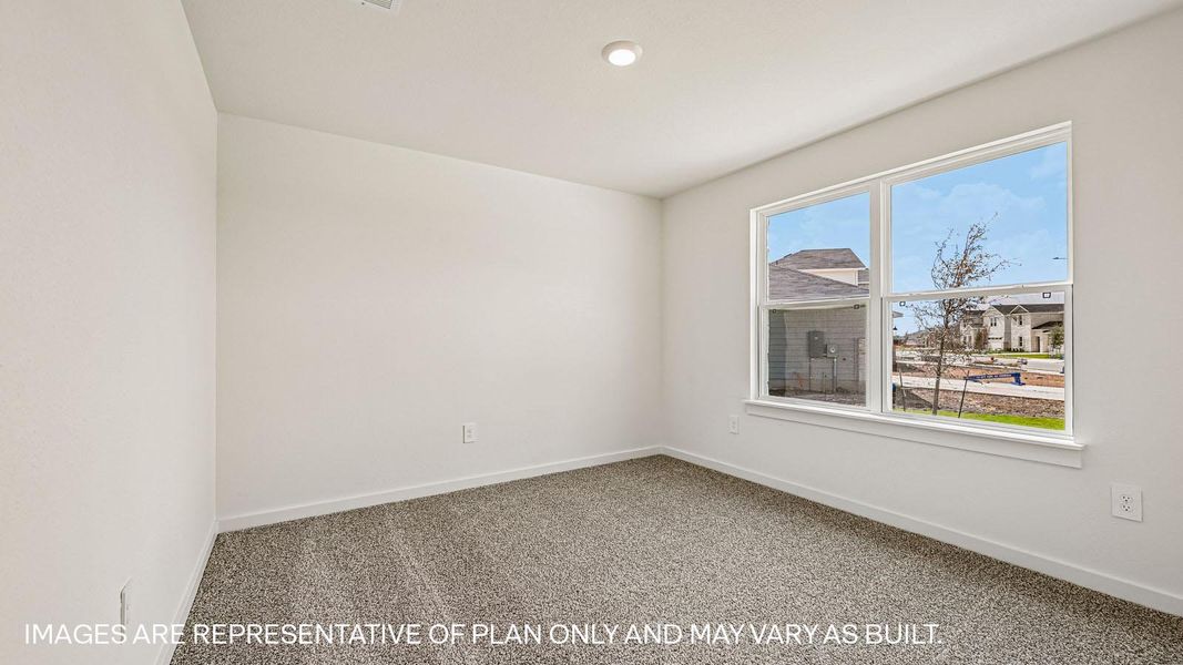 Representative unfurnished interior of a home built from the The Irvine by D.R. Horton in Monarch Ranch, Manor (Image 22).
